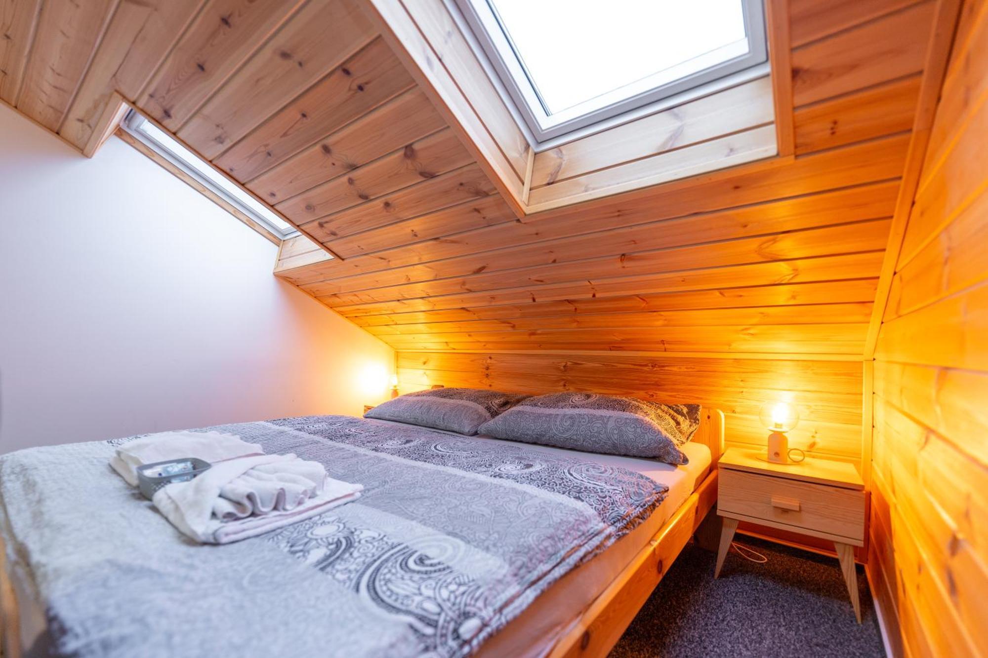 Wellness Pension Koliba Komorni Lhotka Room photo